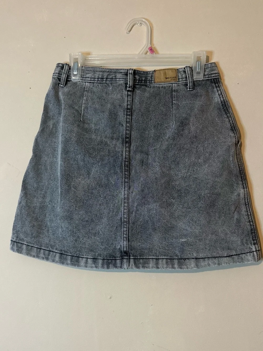 Classic Button-Front Denim Skirt in Washed Gray